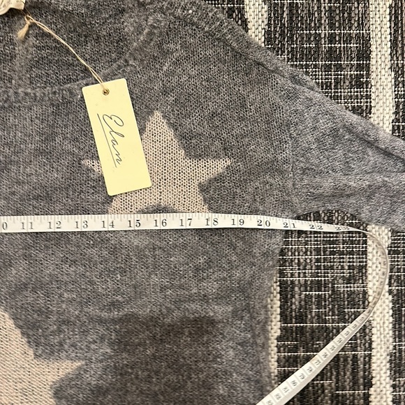 ELAN new with tag star sweater - Picture 7 of 8